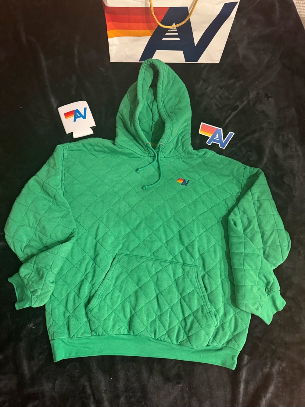 - - NWT Aviator Nation Quilted Pullover Hoodie Kelly Green Unisex Large